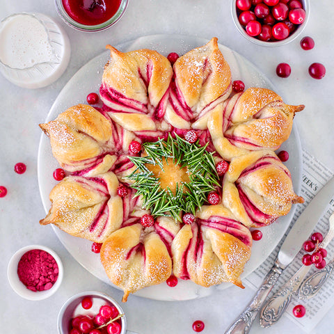 Red Beet Christmas Star Twisted Bread