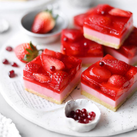 Pink Pitaya Strawberry Slice